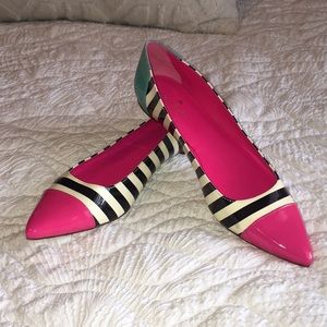 Kate Spade flats. Super cute. Size 9